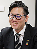 株式会社アーク 代表取締役　渡邊　賢二